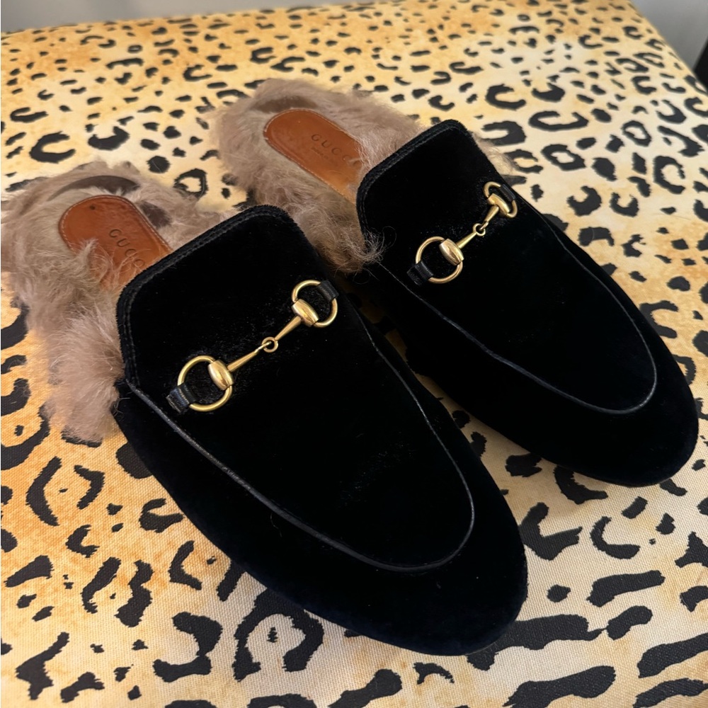 Gucci Horsebit Accent Velvet Fur Loafers